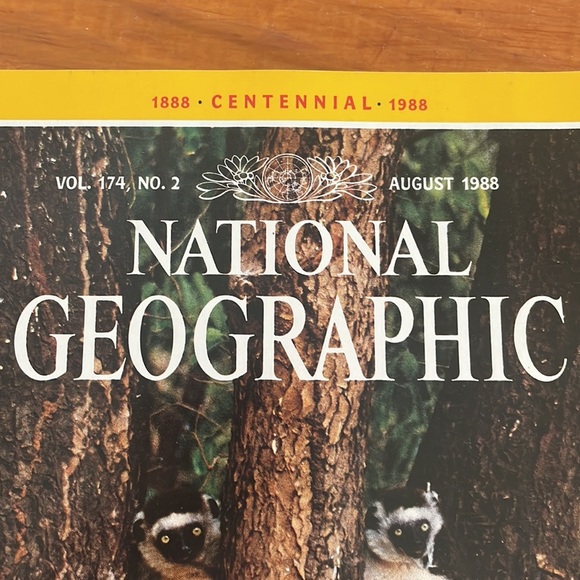 NWOT Collectible Vintage National Geographic Centennial August 1988 Vol 174 No 2 - Picture 5 of 16